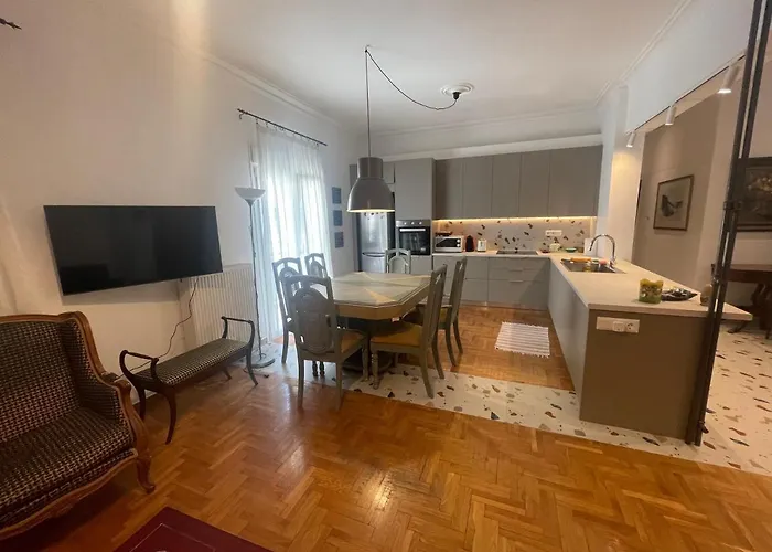 Pagrati Flat 7